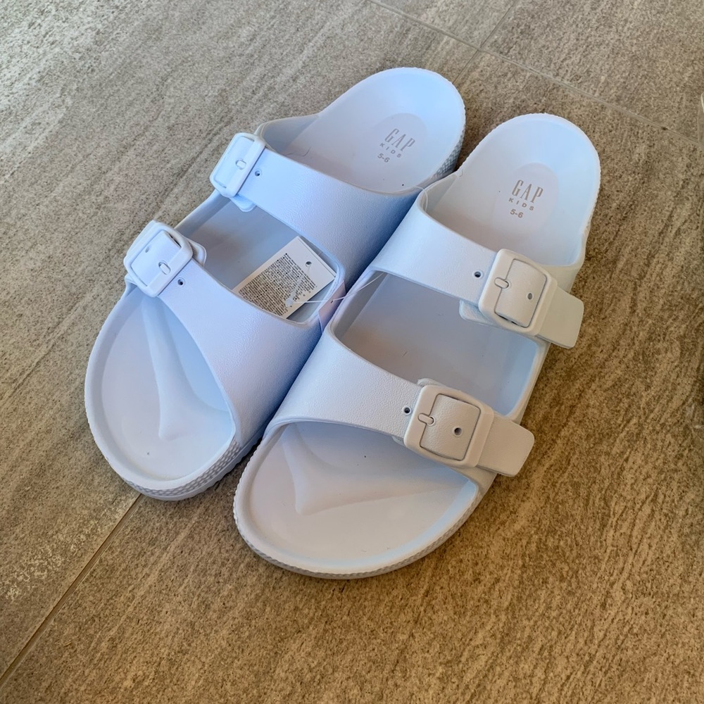 EVA sandal with buckles